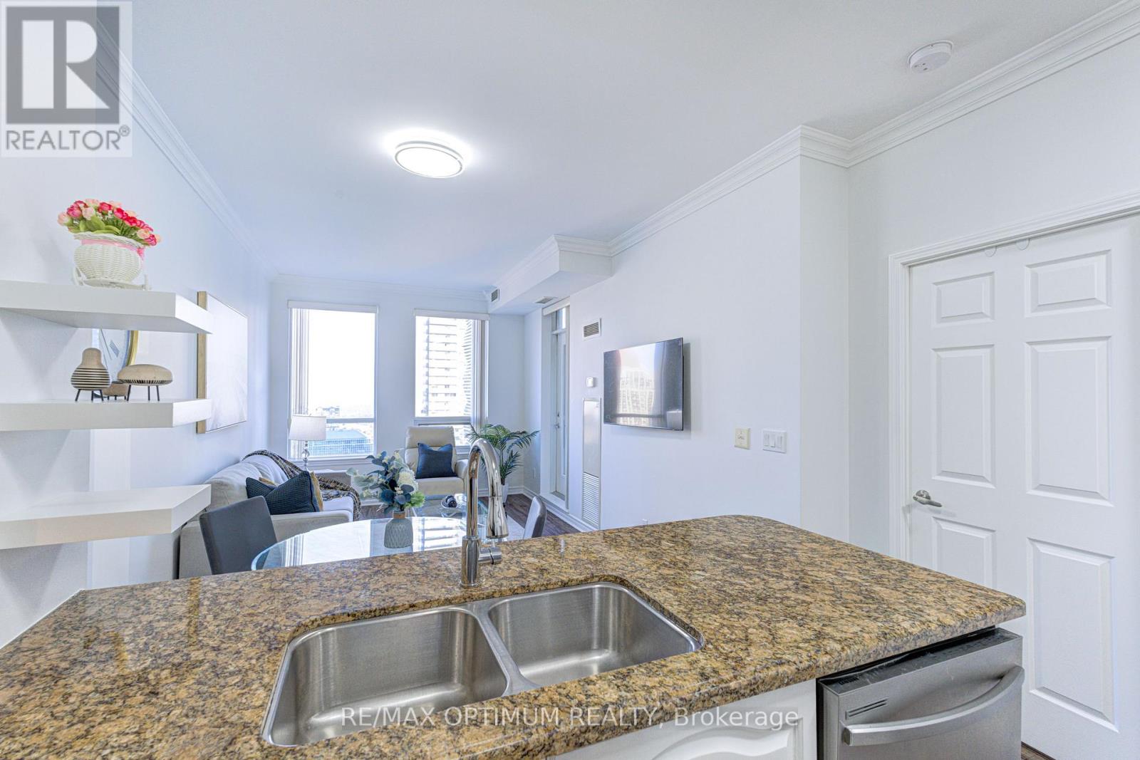 2511 - 388 Prince Of Wales Drive, Mississauga, Ontario  L5B 0A1 - Photo 16 - W13657696