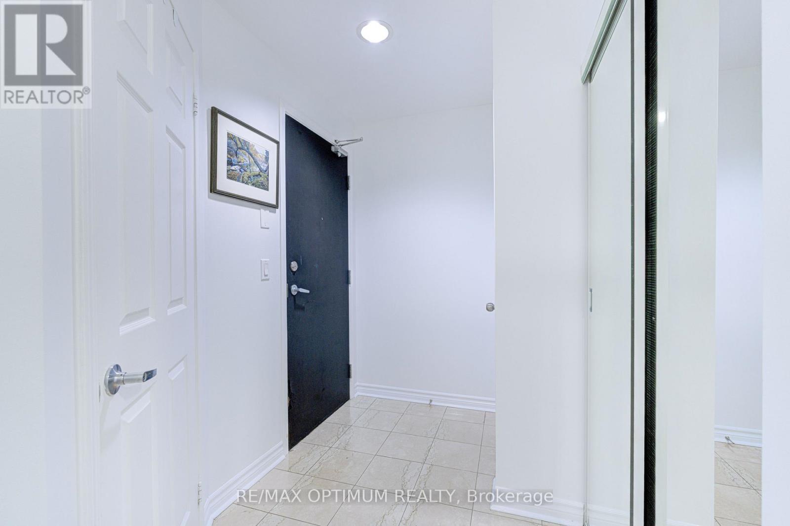 2511 - 388 Prince Of Wales Drive, Mississauga, Ontario  L5B 0A1 - Photo 8 - W13657696