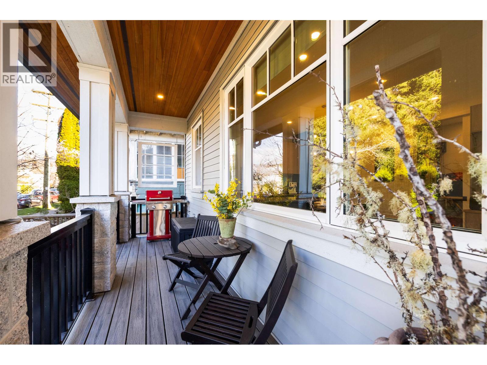1506 E 11th Avenue, Vancouver, British Columbia V5N 1Y7 - Photo 4 - R3156004