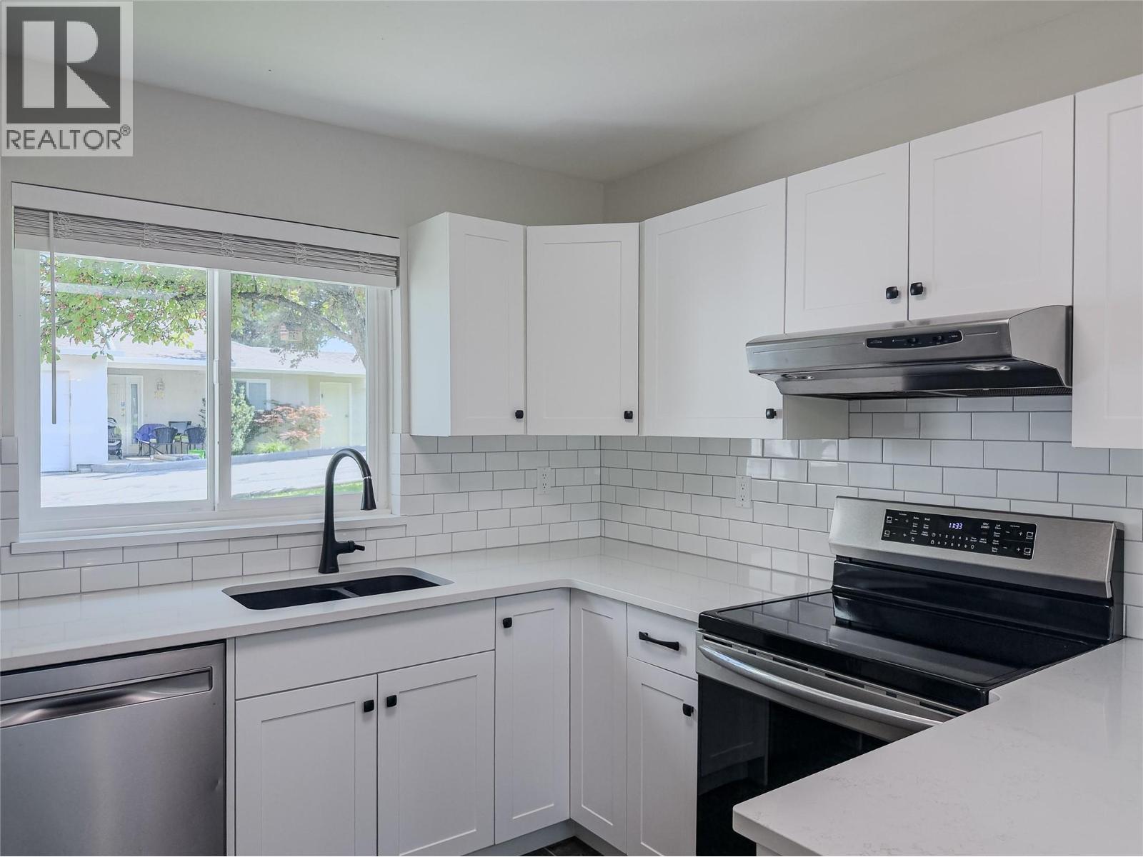 2050 Qu'appelle Boulevard Unit# 26, Kamloops, British Columbia  V2E 2R4 - Photo 6 - 10397606