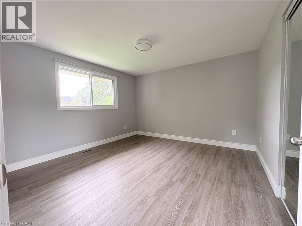 216 Brunswick Crescent, London, Ontario  N6G 3L2 - Photo 9 - 40856048