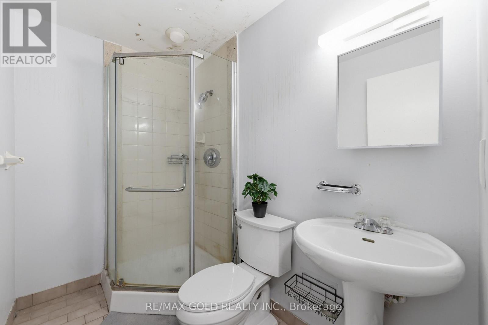 Ph08 - 61 Markbrook Lane, Toronto, Ontario  M9V 5E7 - Photo 18 - W13677606