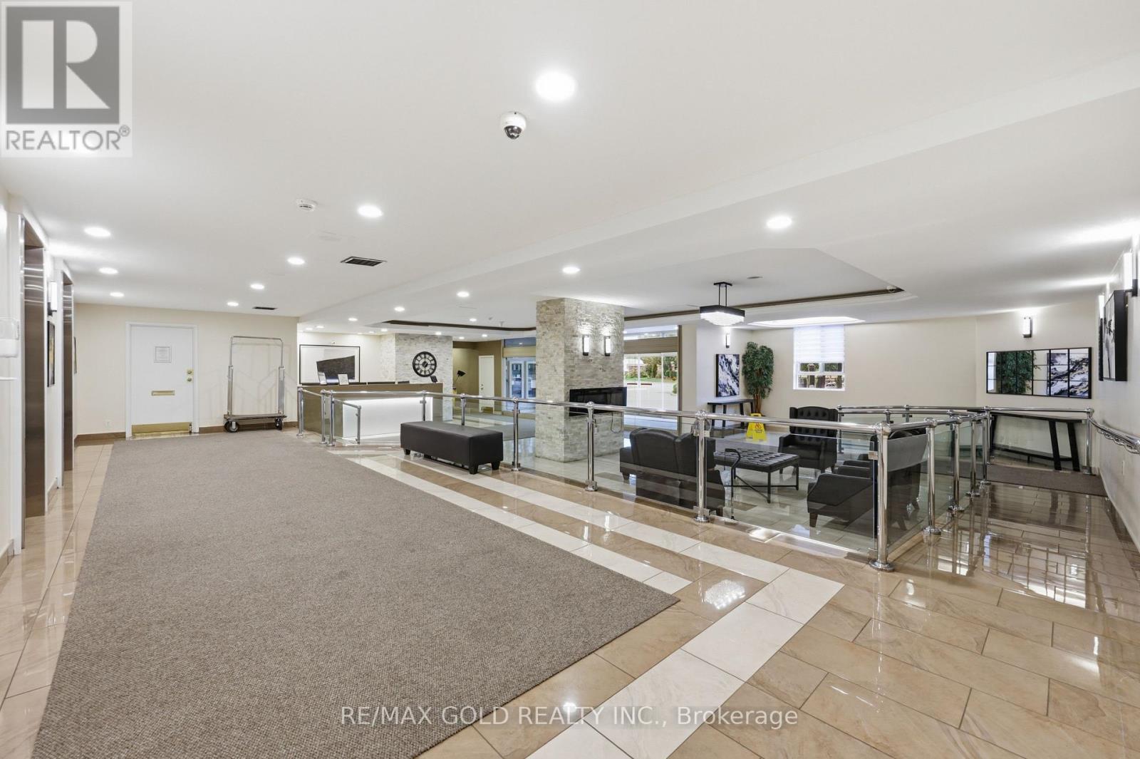Ph08 - 61 Markbrook Lane, Toronto, Ontario  M9V 5E7 - Photo 25 - W13677606