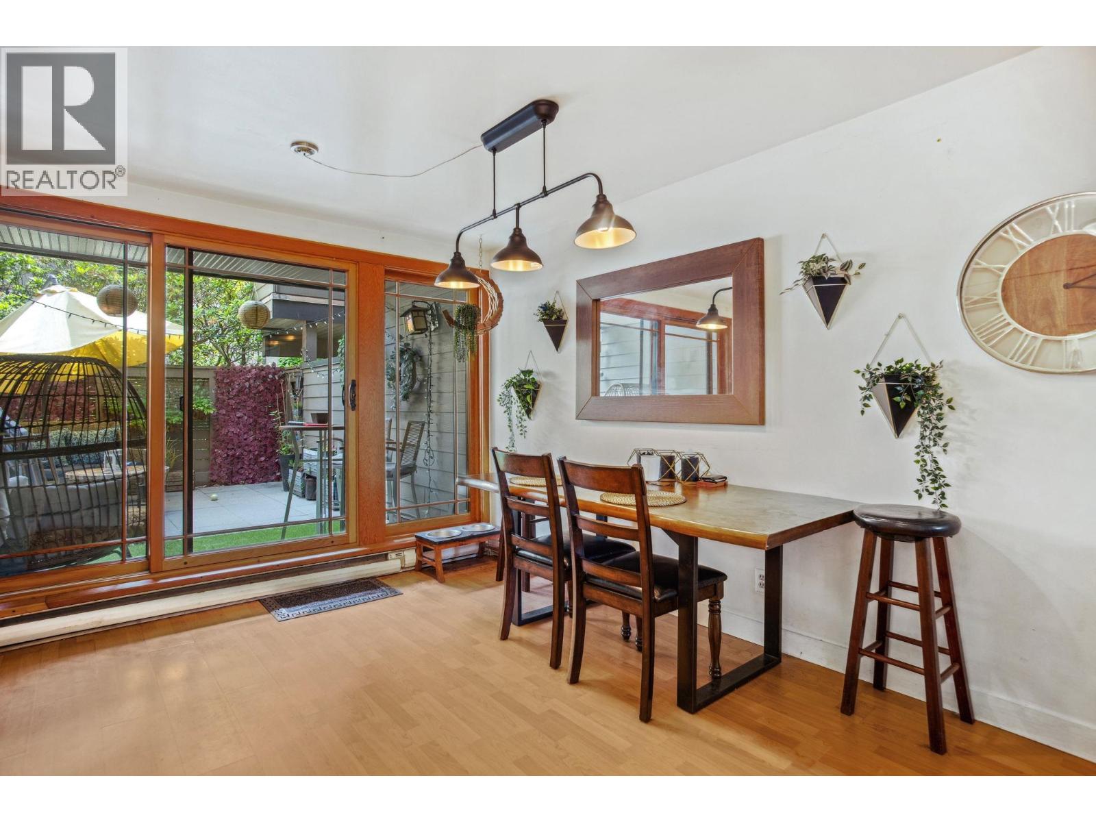 784 Millbank, Vancouver, British Columbia  V5Z 3Z3 - Photo 8 - R3102275