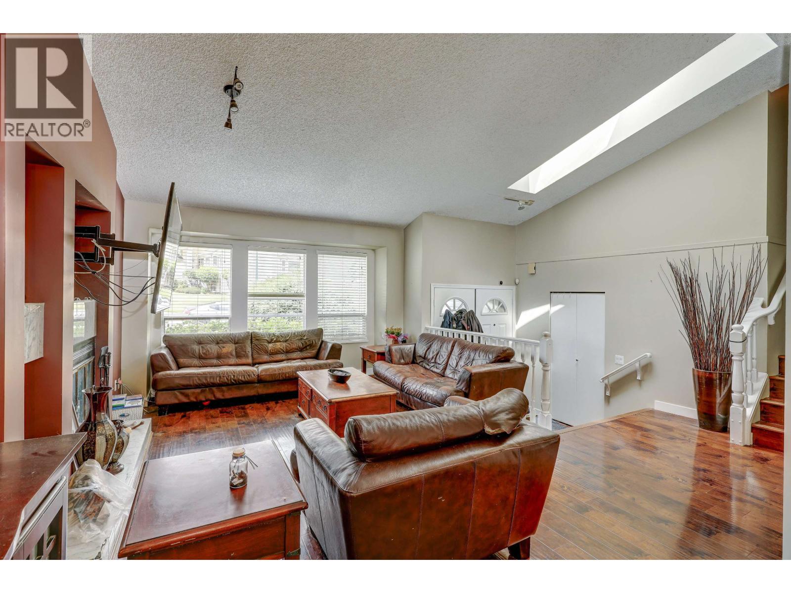 2986 Albion Drive, Coquitlam, British Columbia  V3B 6M5 - Photo 7 - R3149698