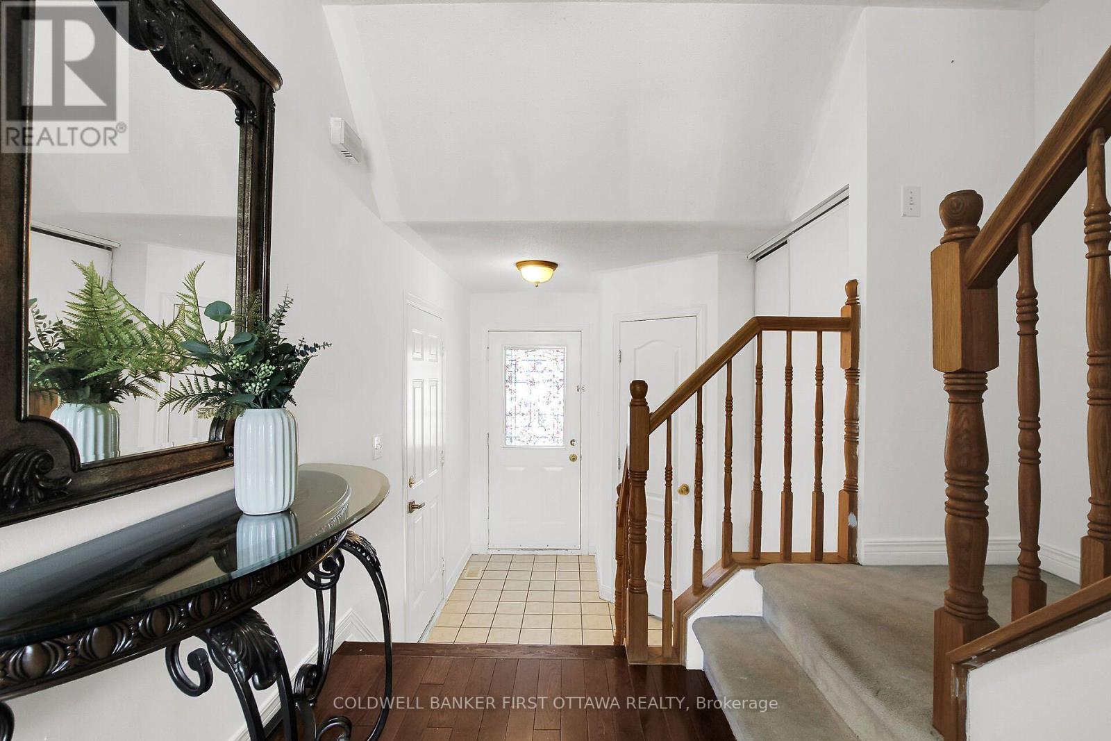 24 Crampton Drive, Carleton Place, Ontario K7C 4P7 - Photo 3 - X13678600