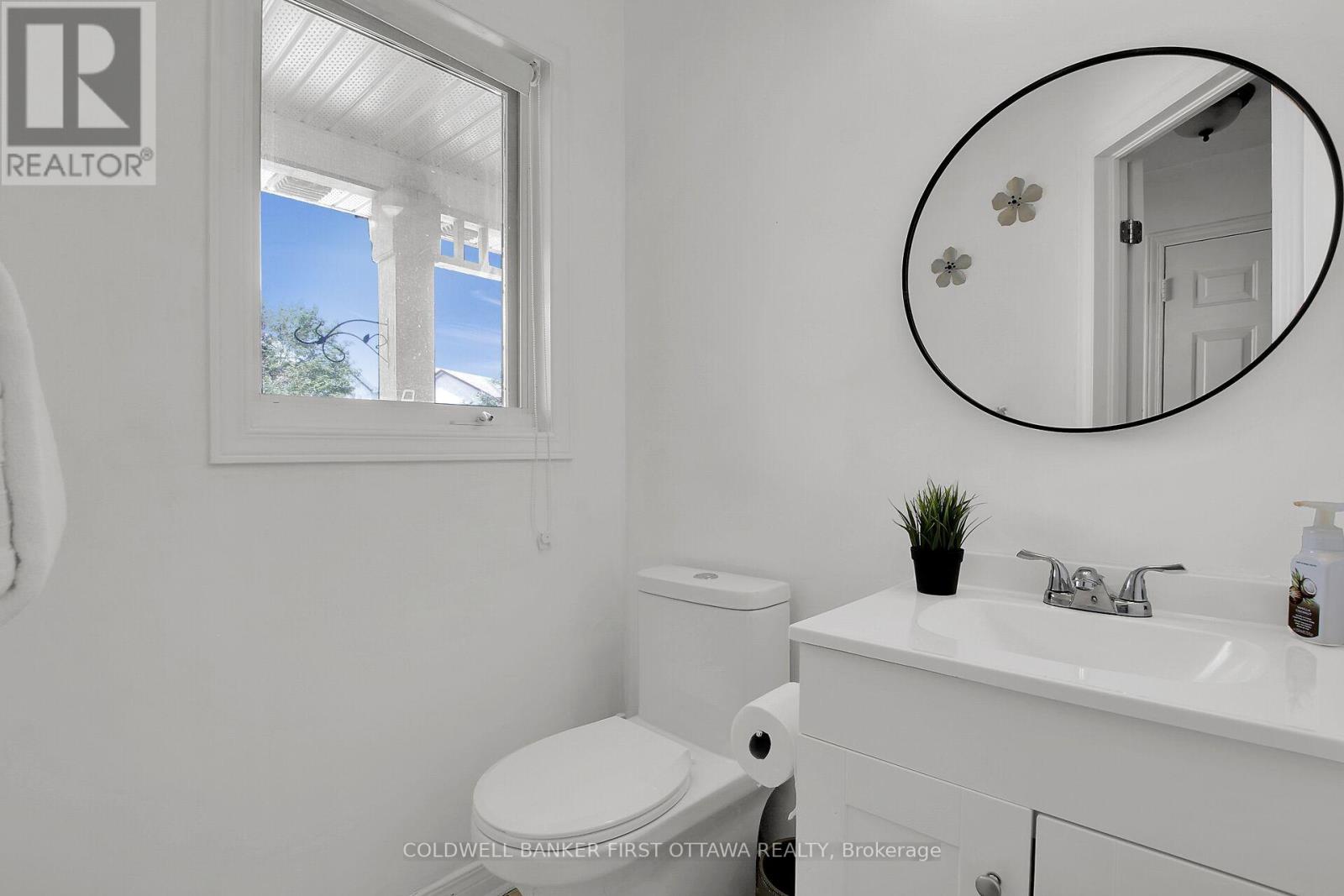 24 Crampton Drive, Carleton Place, Ontario K7C 4P7 - Photo 4 - X13678600