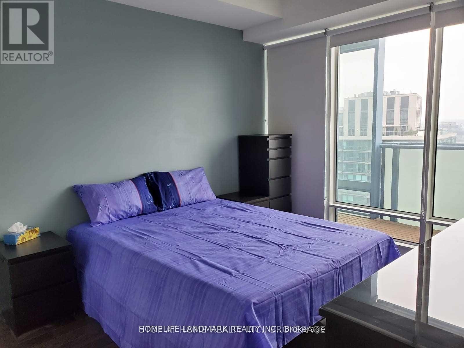 3111 - 8 The Esplanade, Toronto, Ontario  M5E 0A6 - Photo 3 - C13546424