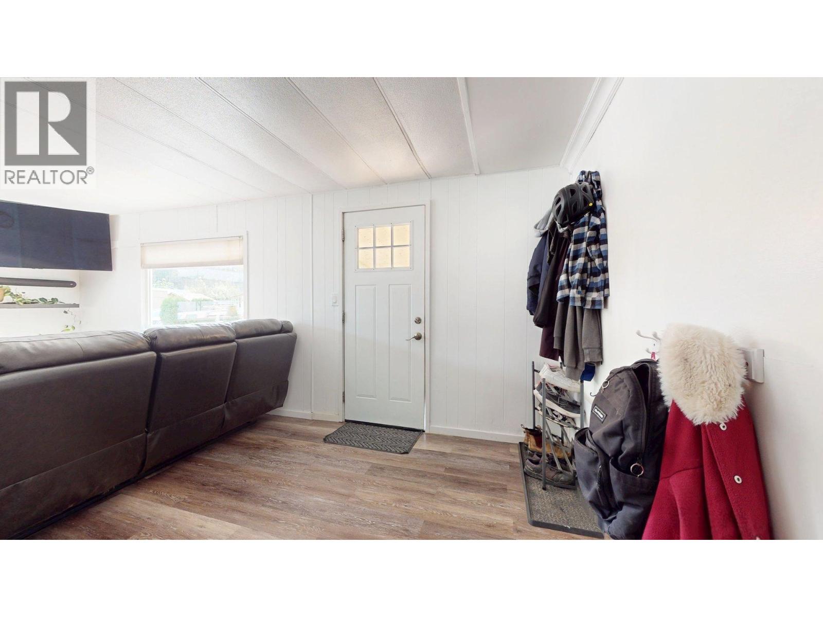 8 39884 Government Road, Squamish, British Columbia  V8B 0B1 - Photo 9 - R3156047