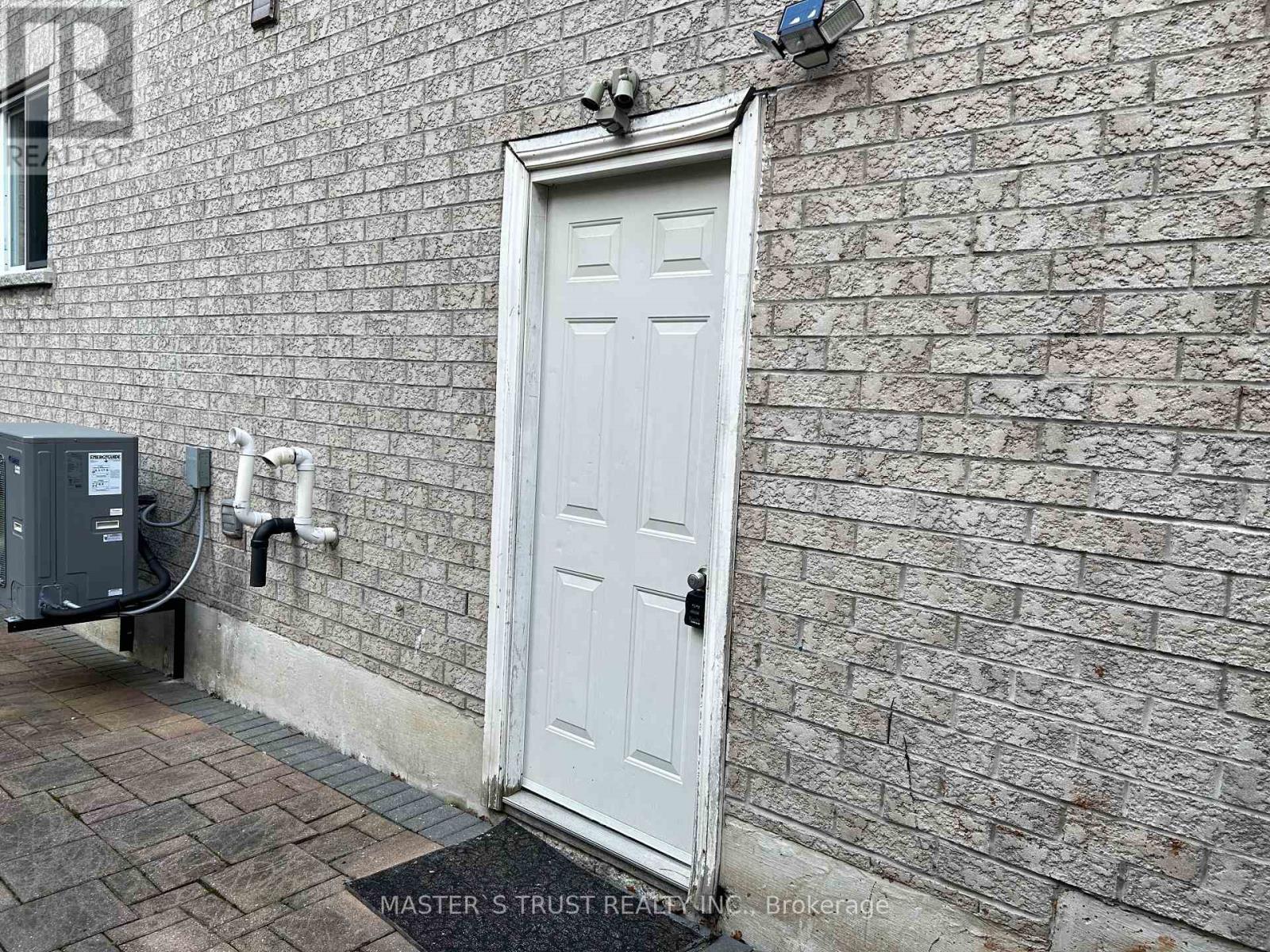 37 Levellands Crescent, Richmond Hill (Langstaff), Ontario  L4B 0A5 - Photo 3 - N13678586