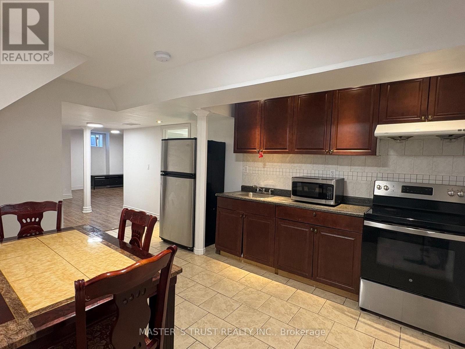 37 Levellands Crescent, Richmond Hill (Langstaff), Ontario  L4B 0A5 - Photo 5 - N13678586