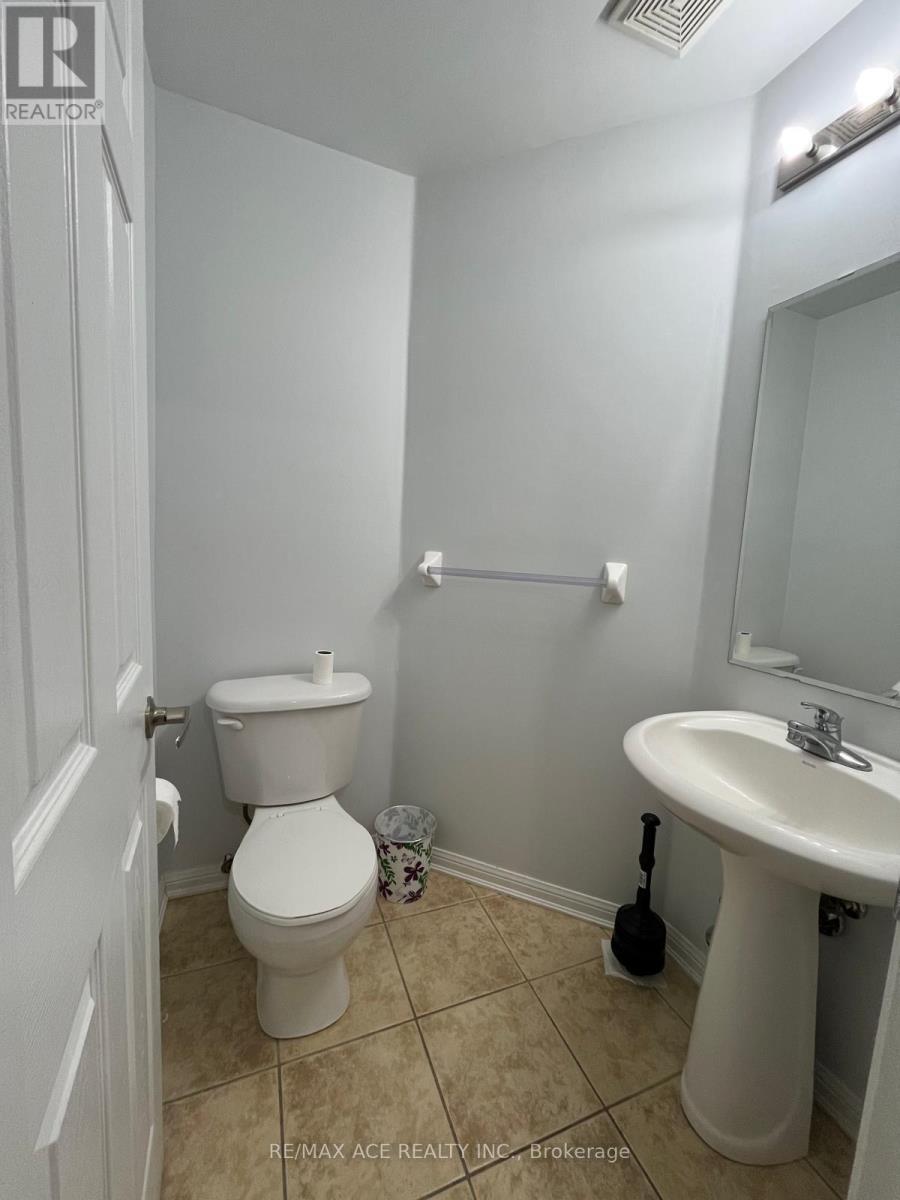 46 Gas Lamp Lane, Markham, Ontario  L6B 0H6 - Photo 7 - N13678594