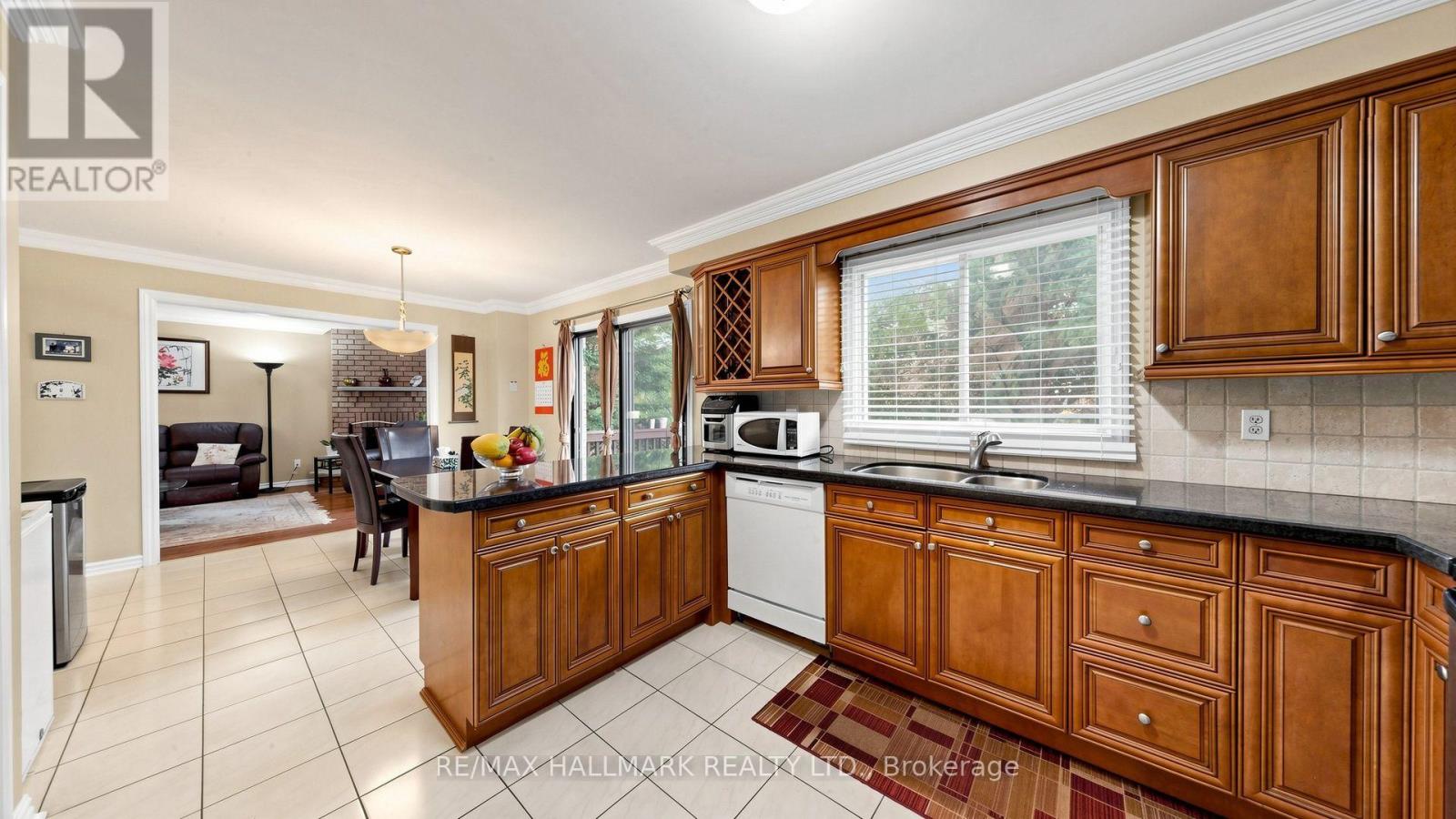 28 Delancey Crescent, Markham, Ontario  L3P 7E2 - Photo 11 - N13678598