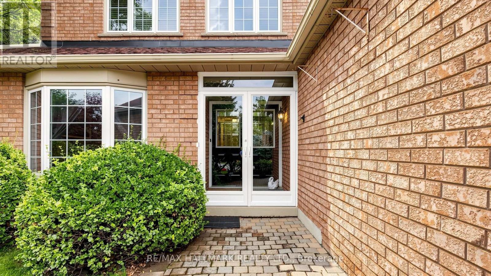 28 Delancey Crescent, Markham, Ontario  L3P 7E2 - Photo 2 - N13678598