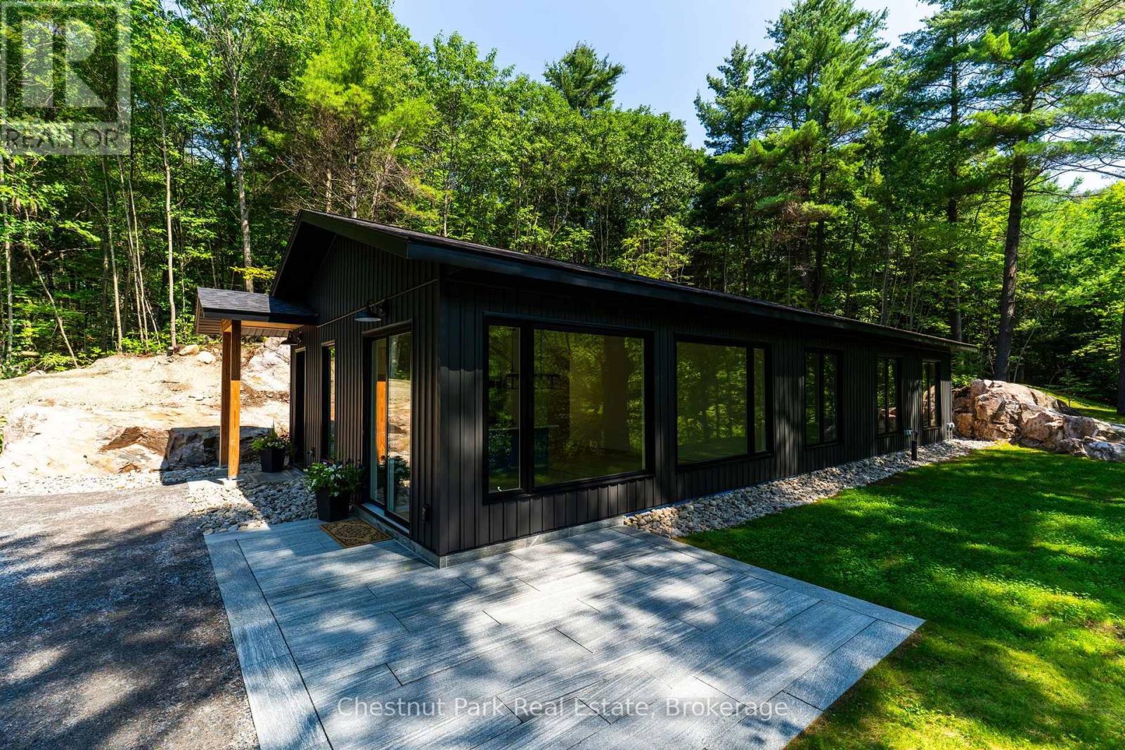 1510 HIGHWAY 141, Huntsville, Ontario