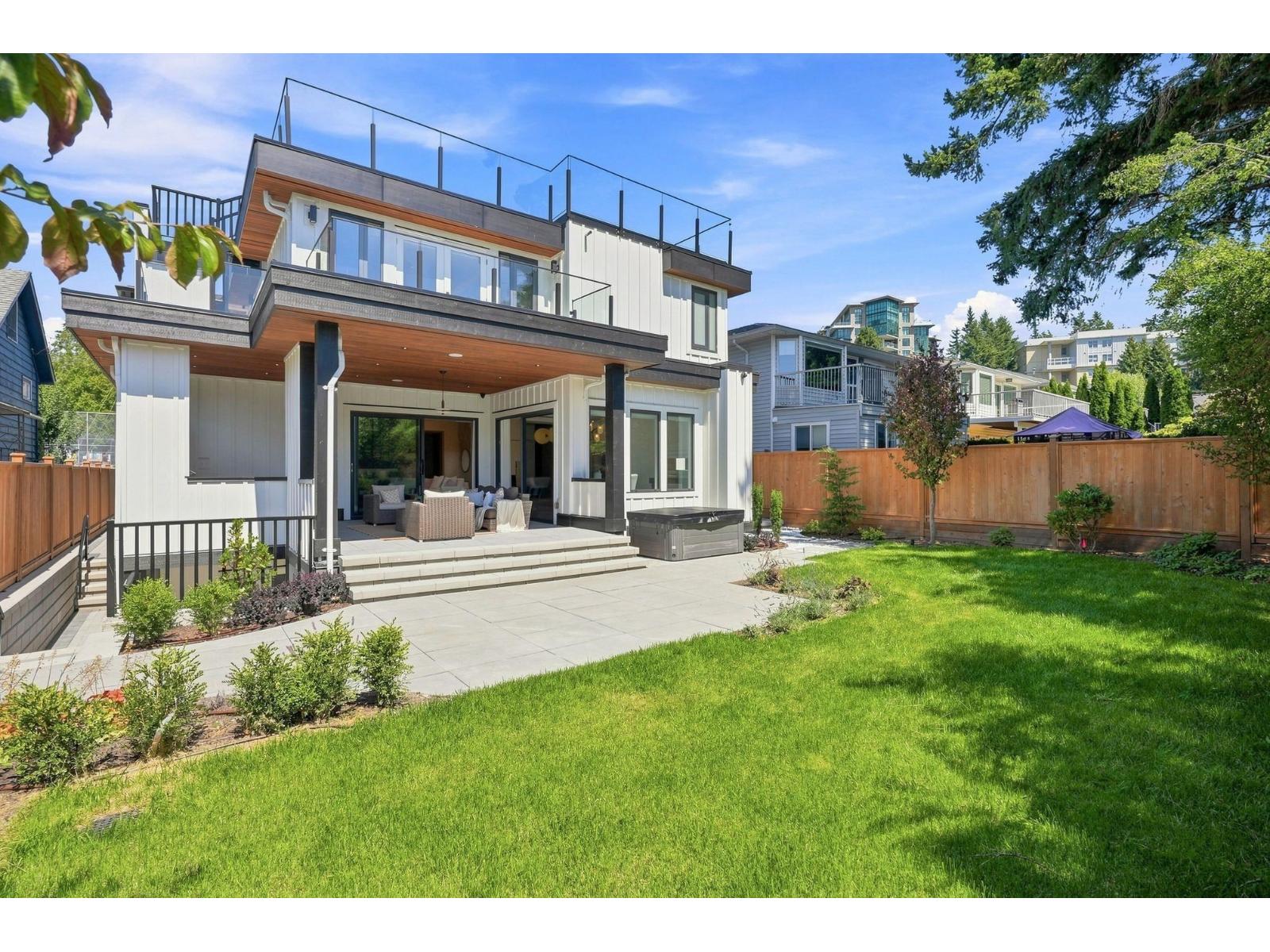 14750 Vine Avenue, White Rock, British Columbia  V4B 2T1 - Photo 3 - R3155988