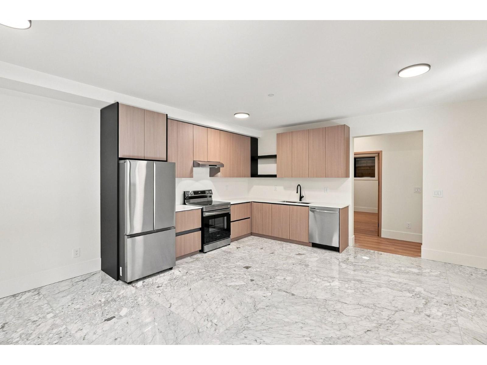 14750 Vine Avenue, White Rock, British Columbia  V4B 2T1 - Photo 37 - R3155988