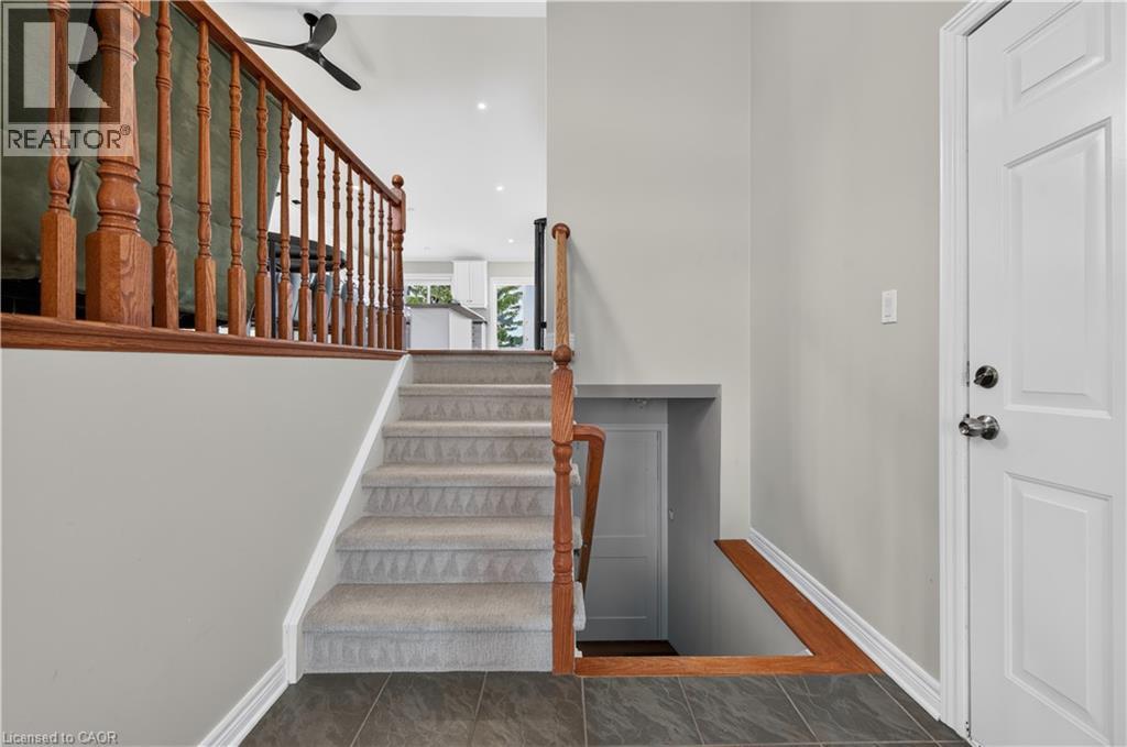 86 Golden Acres Drive, West Lincoln, Ontario  L0R 2A0 - Photo 6 - 40856008