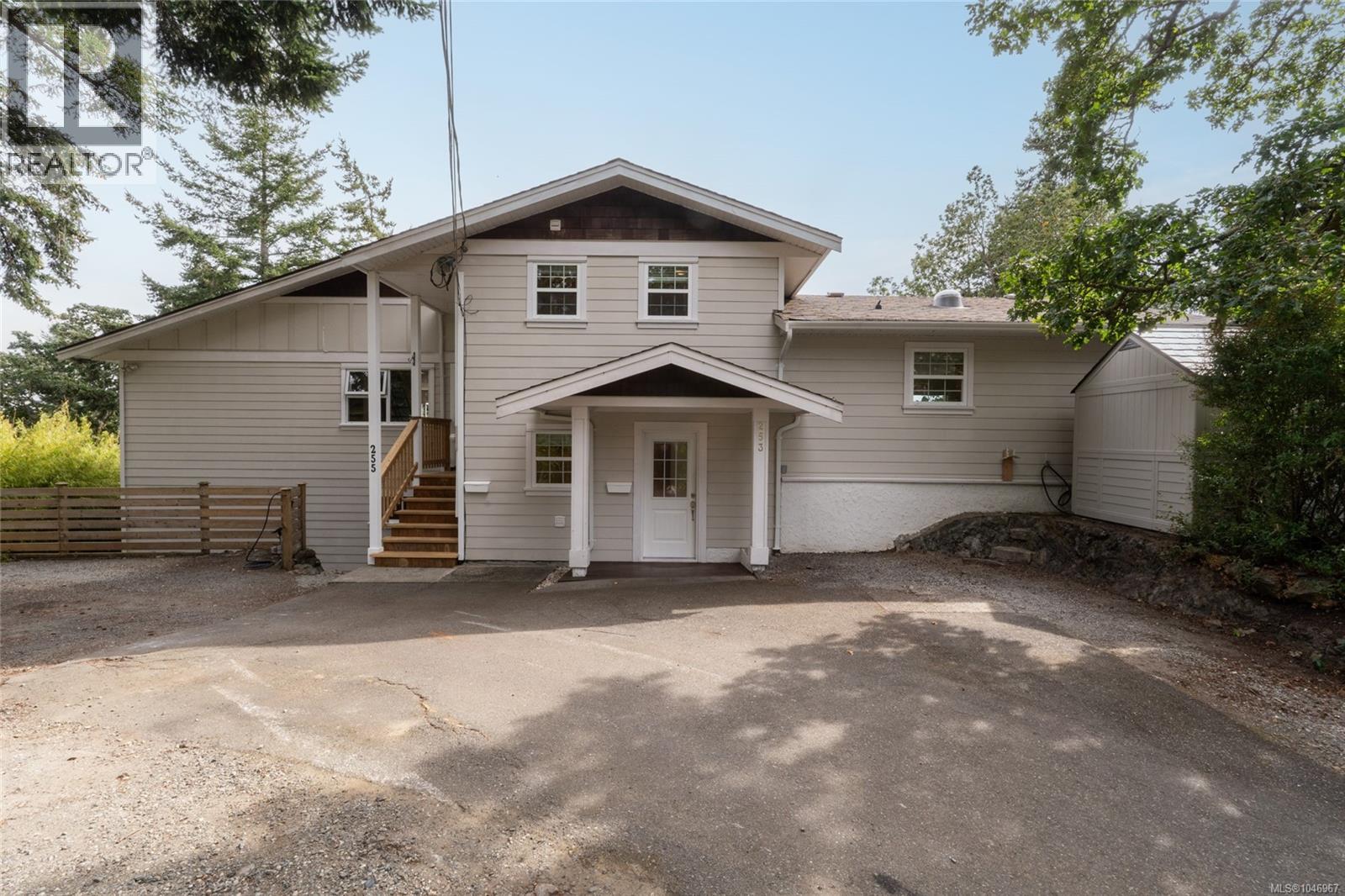 253/255 Heddle Ave, View Royal, British Columbia  V9B 1T9 - Photo 6 - 1046967