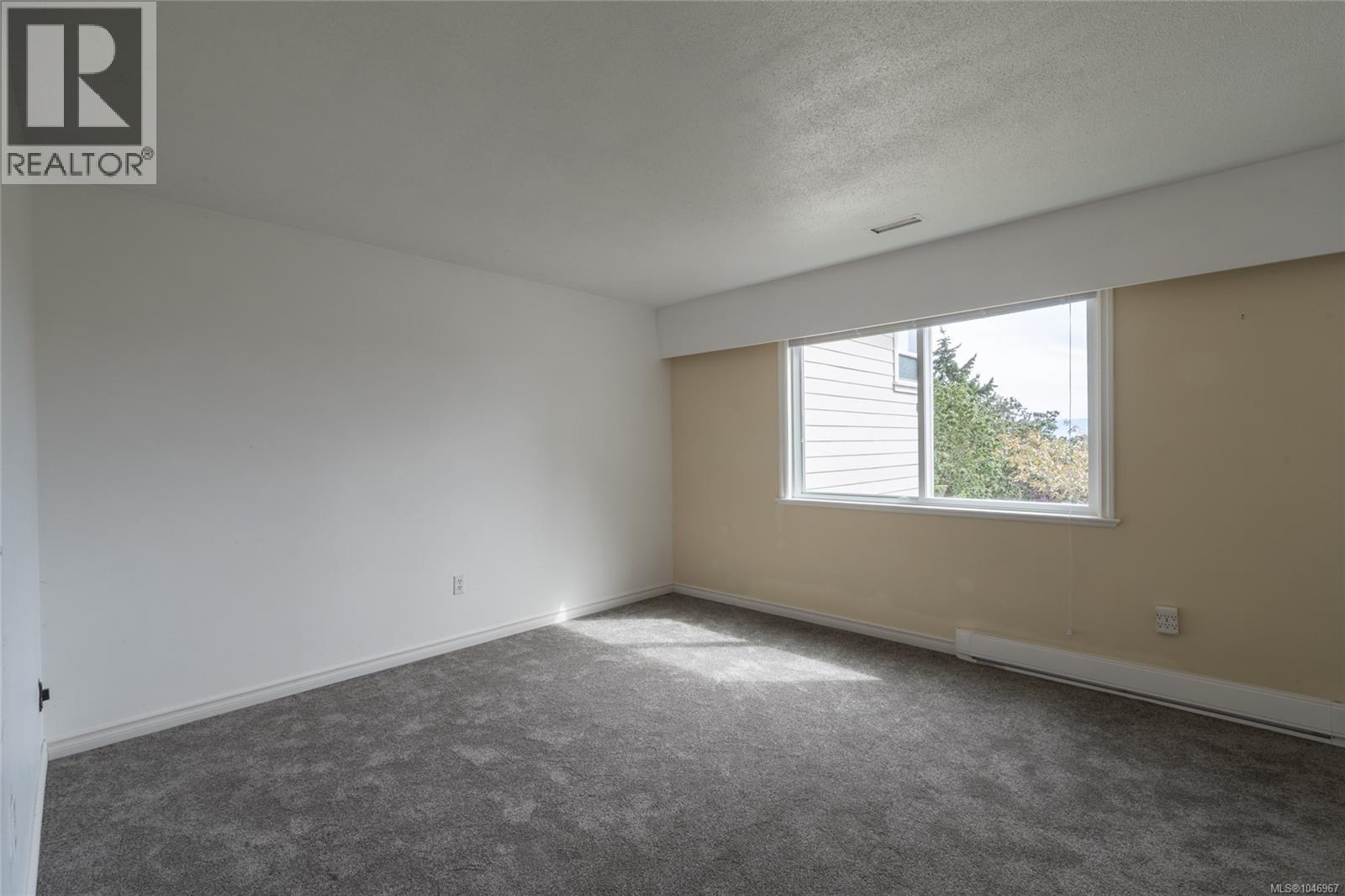 253/255 Heddle Ave, View Royal, British Columbia  V9B 1T9 - Photo 34 - 1046967