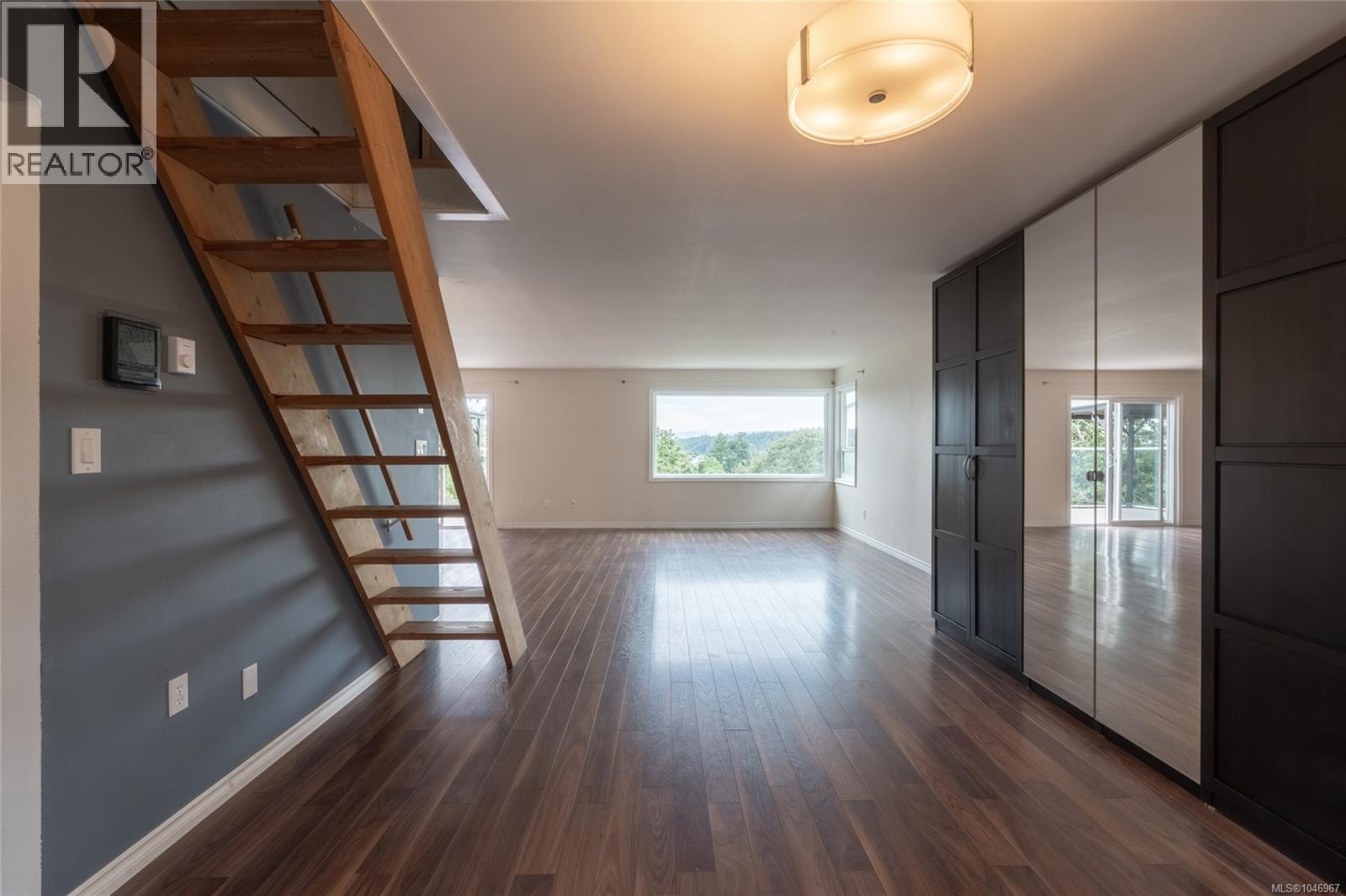 253/255 Heddle Ave, View Royal, British Columbia  V9B 1T9 - Photo 41 - 1046967
