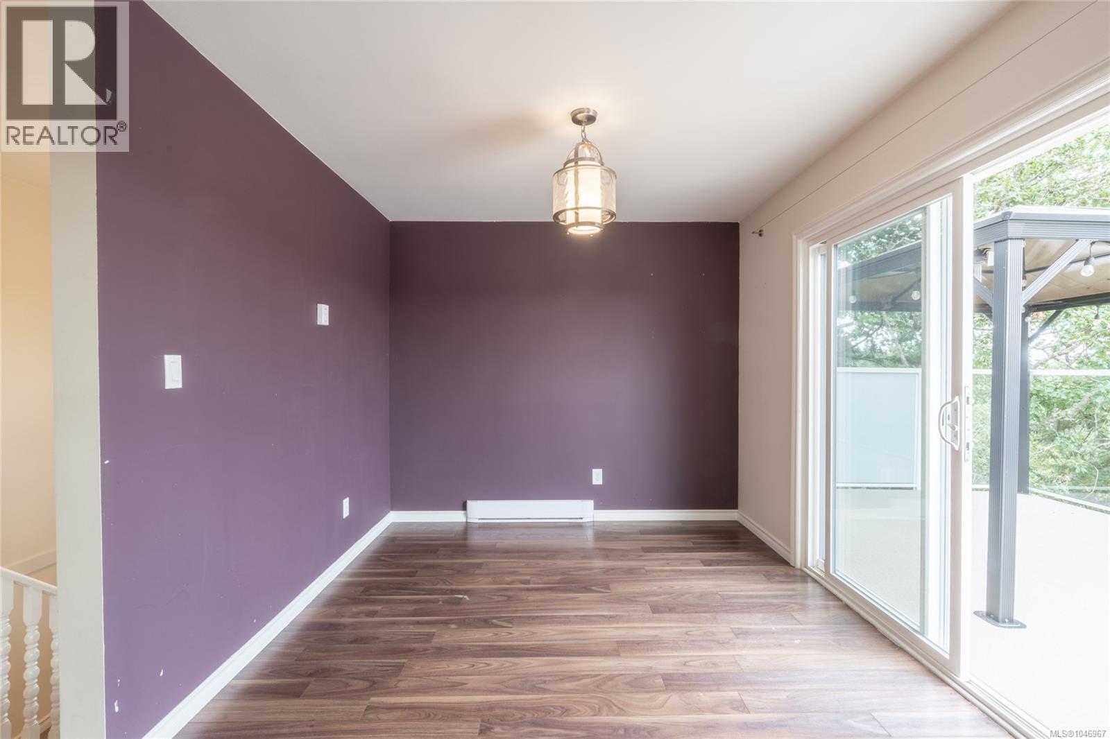 253/255 Heddle Ave, View Royal, British Columbia  V9B 1T9 - Photo 44 - 1046967