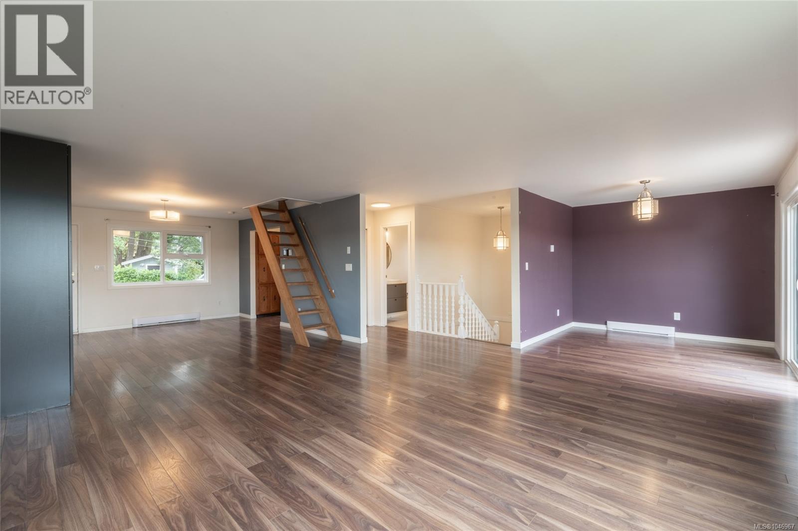 253/255 Heddle Ave, View Royal, British Columbia  V9B 1T9 - Photo 42 - 1046967