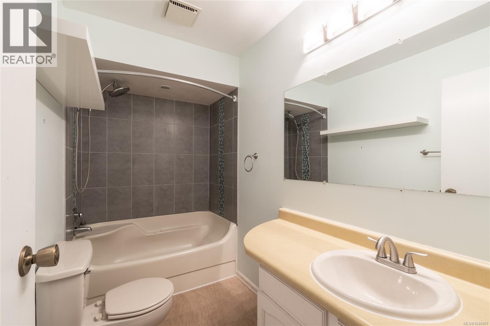 253/255 Heddle Ave, View Royal, British Columbia  V9B 1T9 - Photo 57 - 1046967
