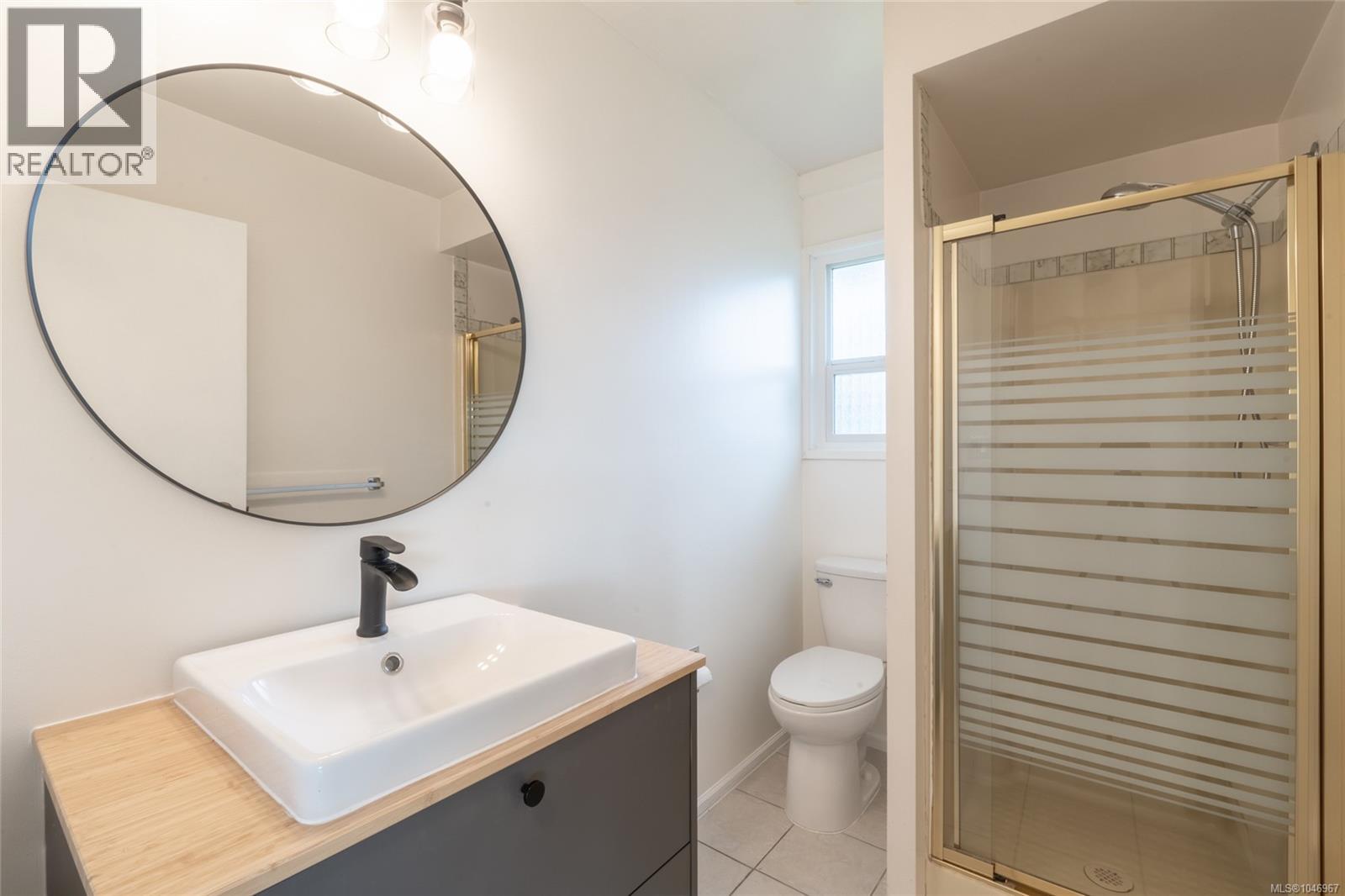 253/255 Heddle Ave, View Royal, British Columbia  V9B 1T9 - Photo 56 - 1046967