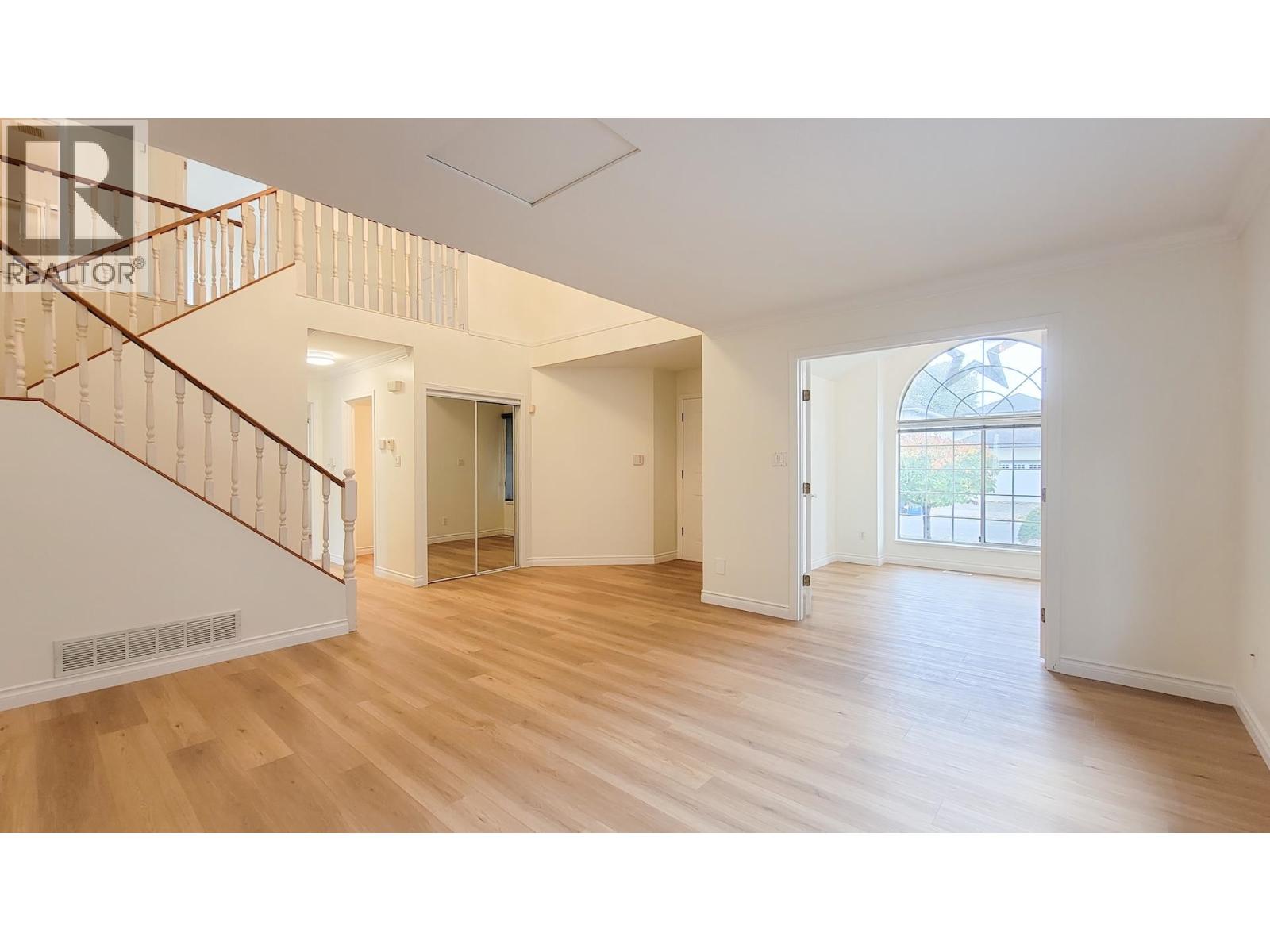 22260 Garratt Drive, Richmond, British Columbia  V6V 2P6 - Photo 7 - R3069078