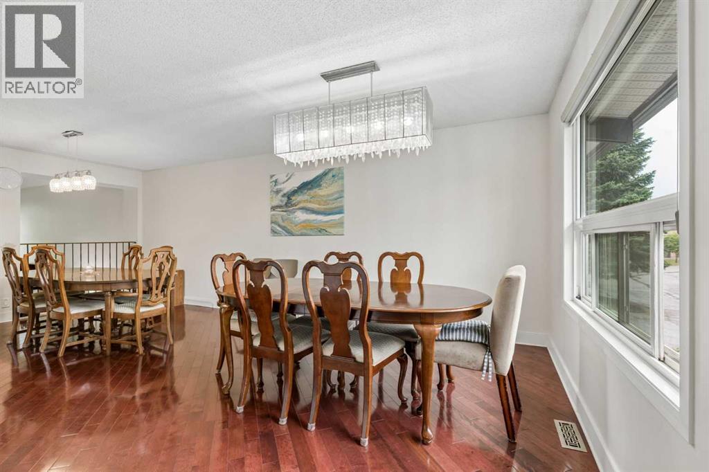 25, 1011 Canterbury Drive SW, Calgary, Alberta T2W 2S8 - Photo 9 - A2336989