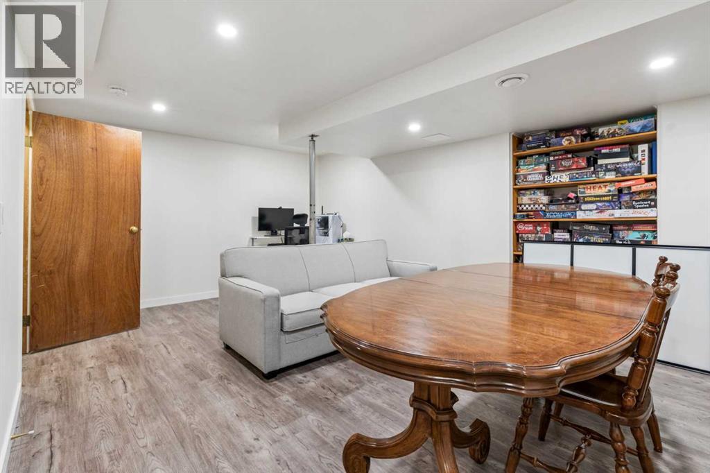 25, 1011 Canterbury Drive SW, Calgary, Alberta T2W 2S8 - Photo 23 - A2336989