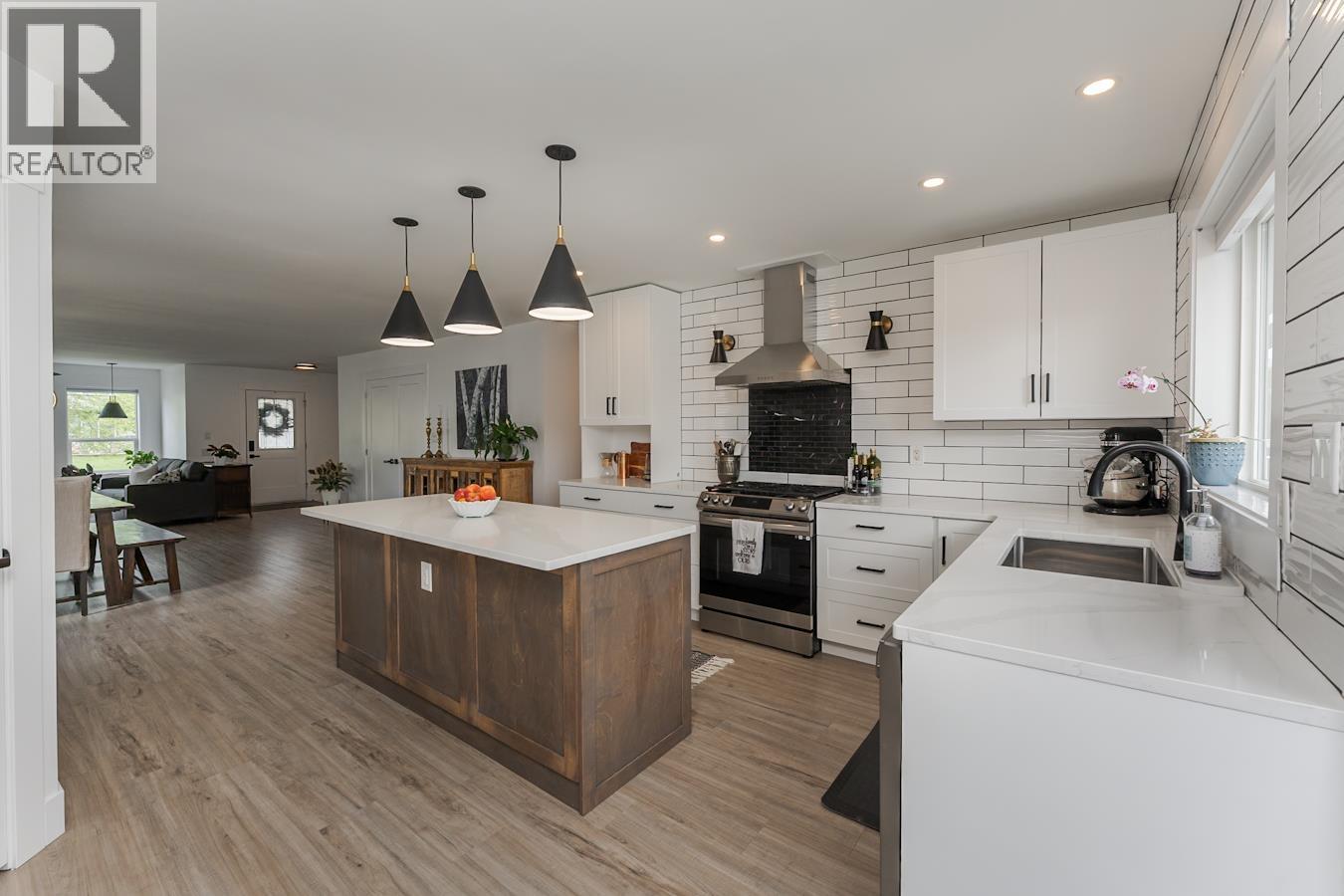 5940 KOVACHICH DRIVE, Prince George, British Columbia
