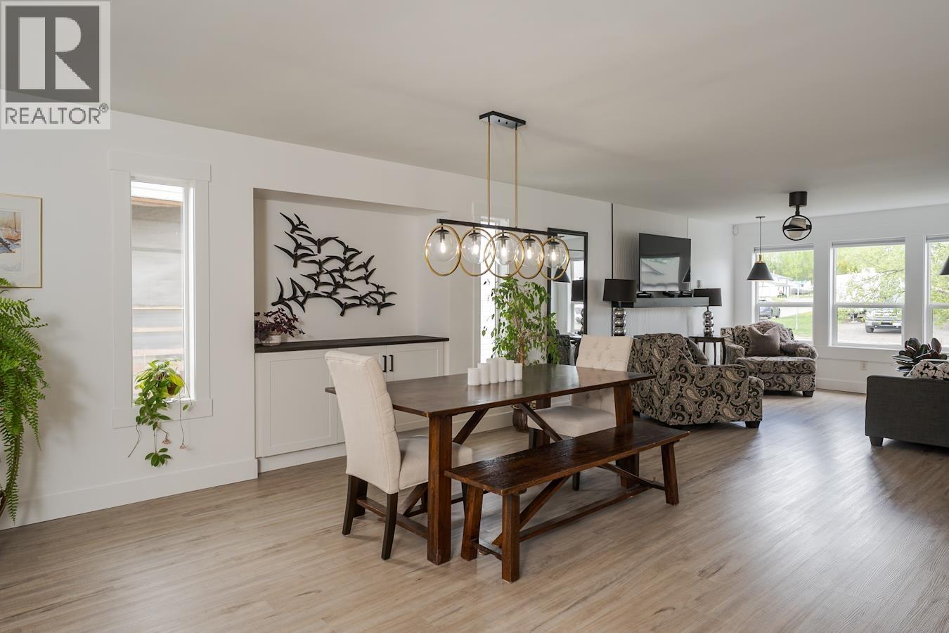 5940 Kovachich Drive, Prince George, British Columbia  V2N 6S9 - Photo 8 - R3148948