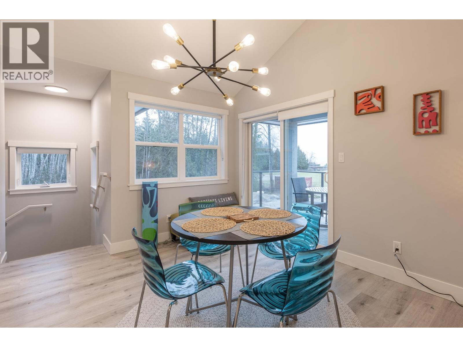 1 950 Woodsworth Road, Gibsons, British Columbia  V0N 1V7 - Photo 4 - R3150273