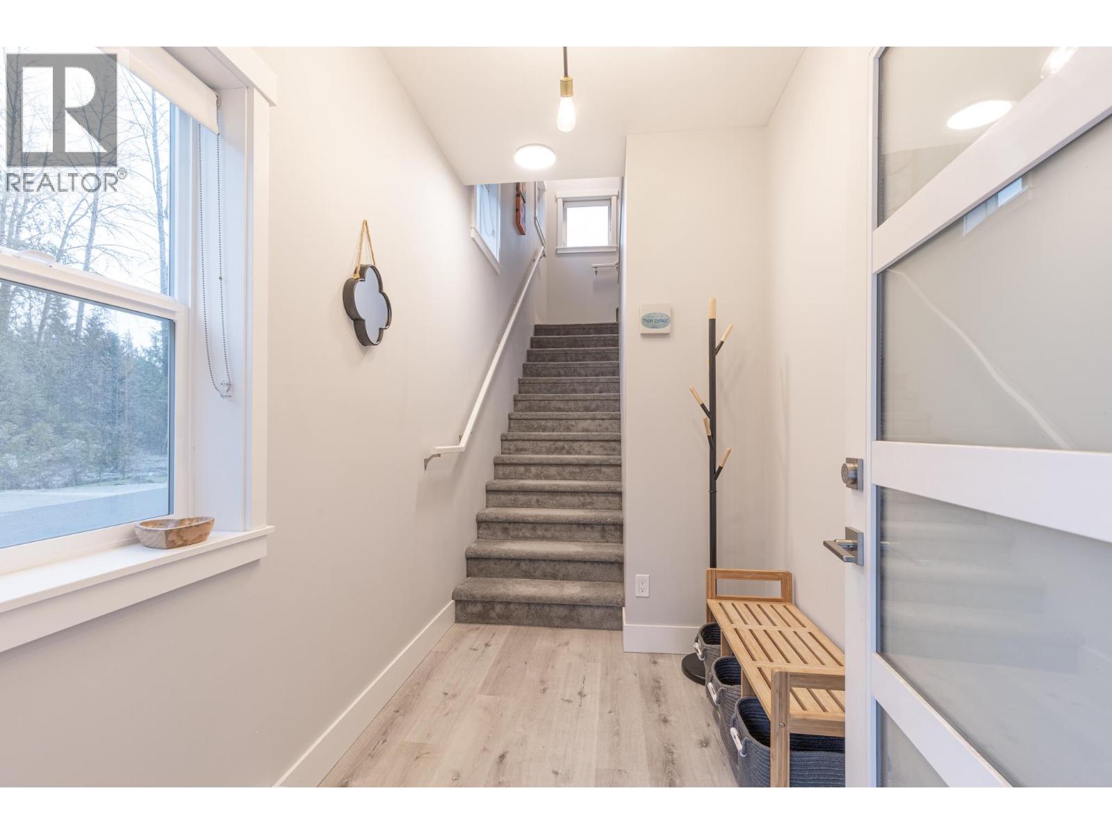 1 950 Woodsworth Road, Gibsons, British Columbia  V0N 1V7 - Photo 16 - R3150273