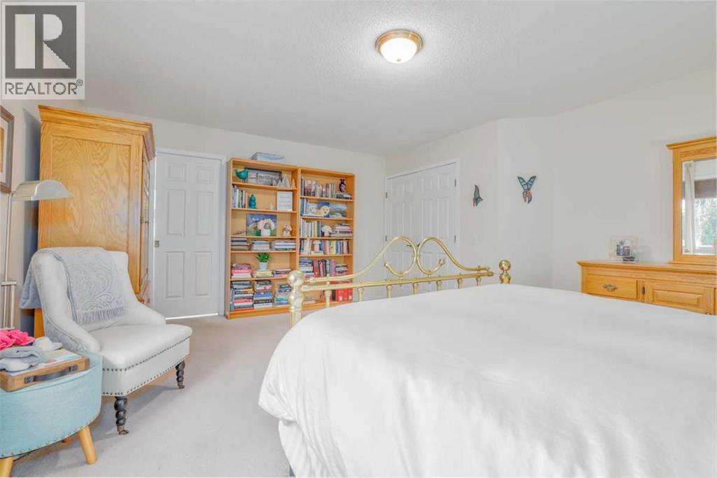 210 Mt Douglas Court Se, Calgary, Alberta  T2Z 3J8 - Photo 22 - A2320841