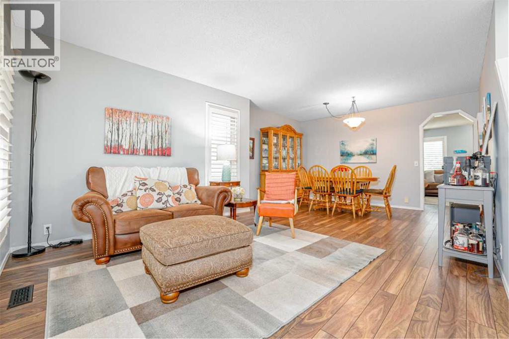 210 Mt Douglas Court Se, Calgary, Alberta  T2Z 3J8 - Photo 12 - A2320841