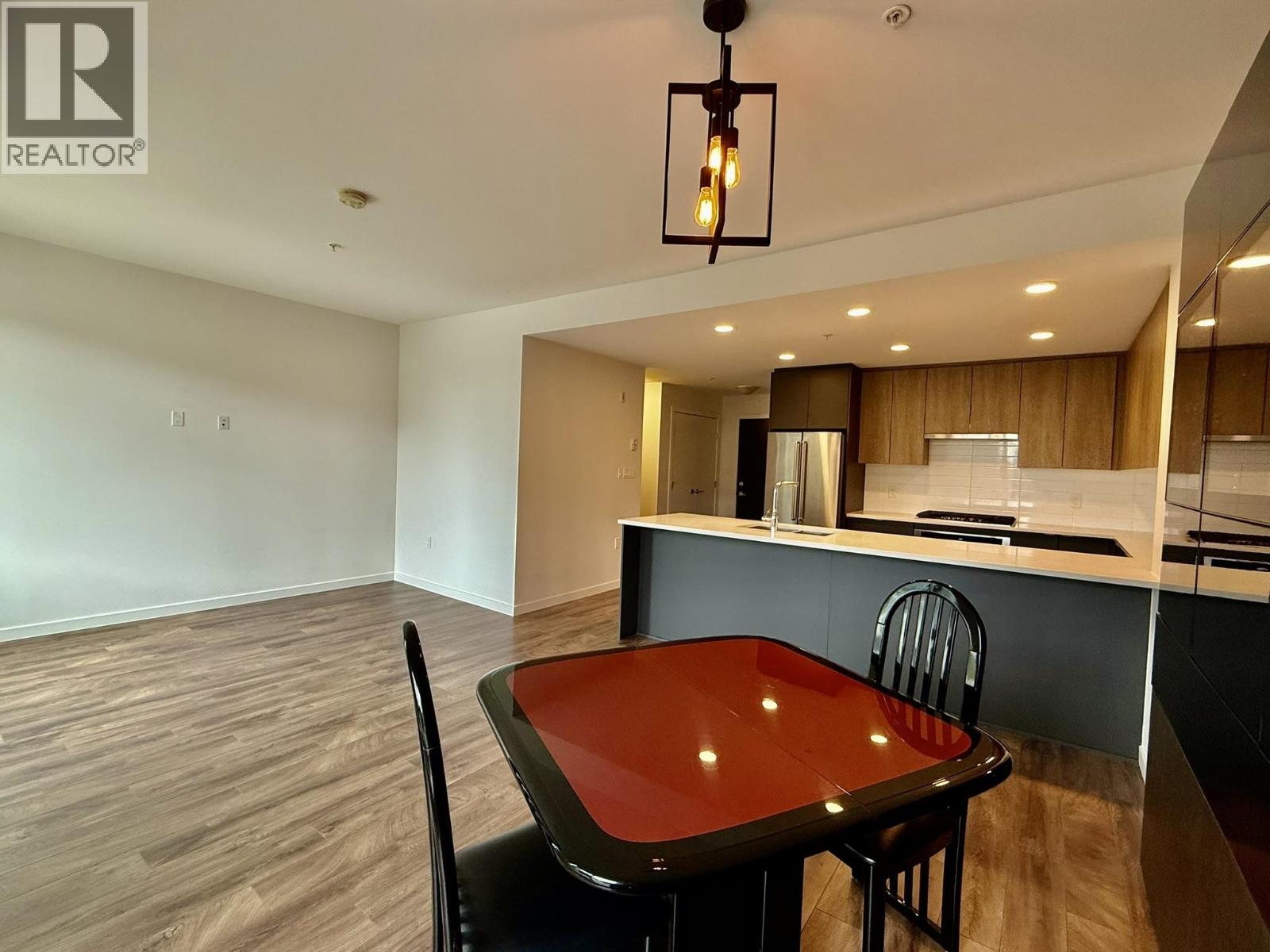 312 621 Regan Avenue, Coquitlam, British Columbia  V3J 0K1 - Photo 4 - R3151249
