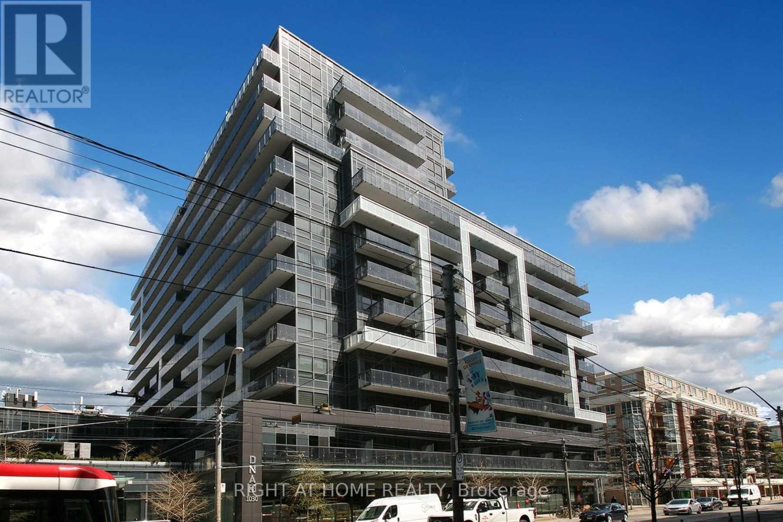 834 - 1030 KING STREET W, Toronto, Ontario