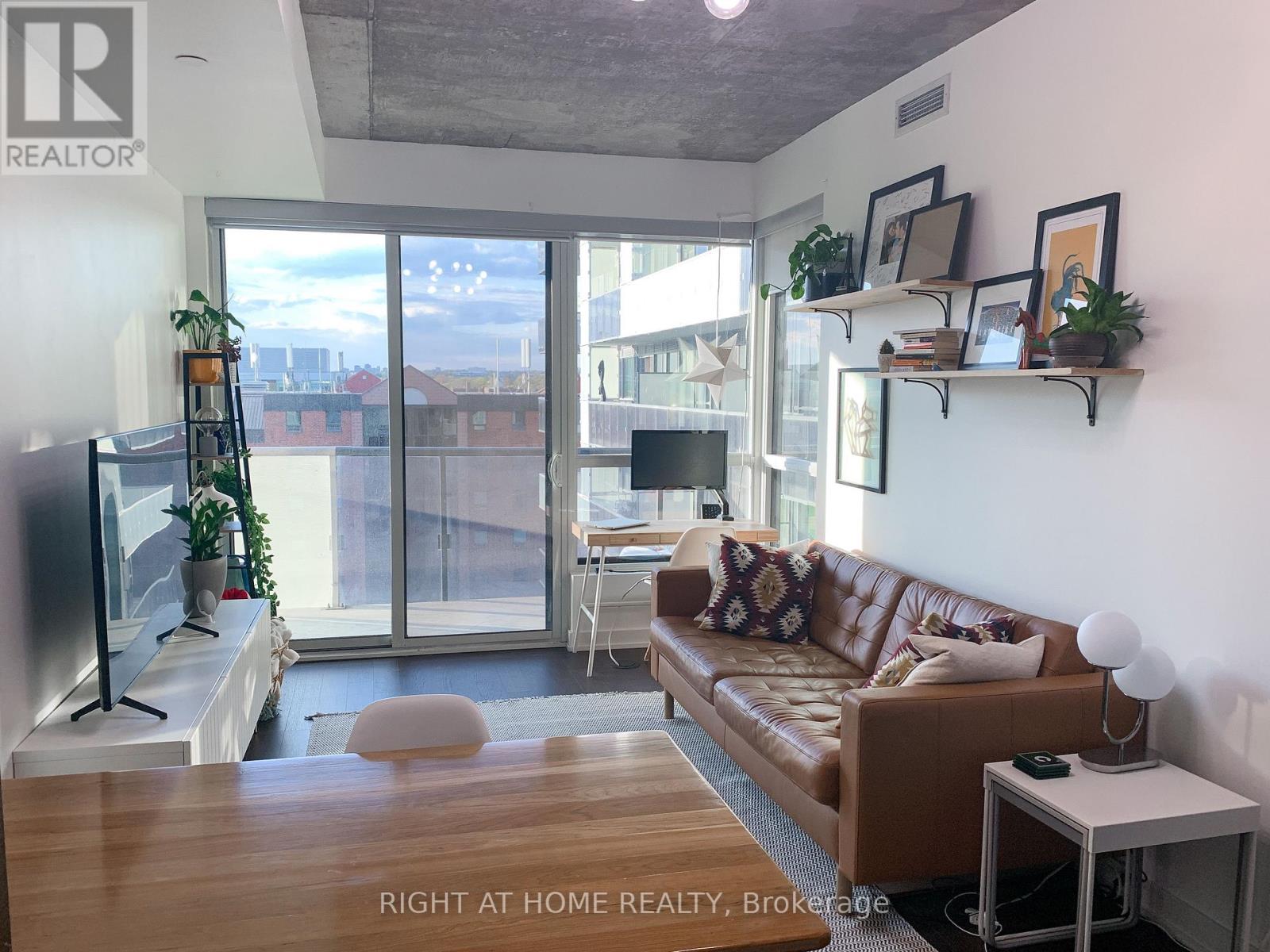 834 - 1030 King Street W, Toronto, Ontario M6K 3N3 - Photo 3 - C13678644