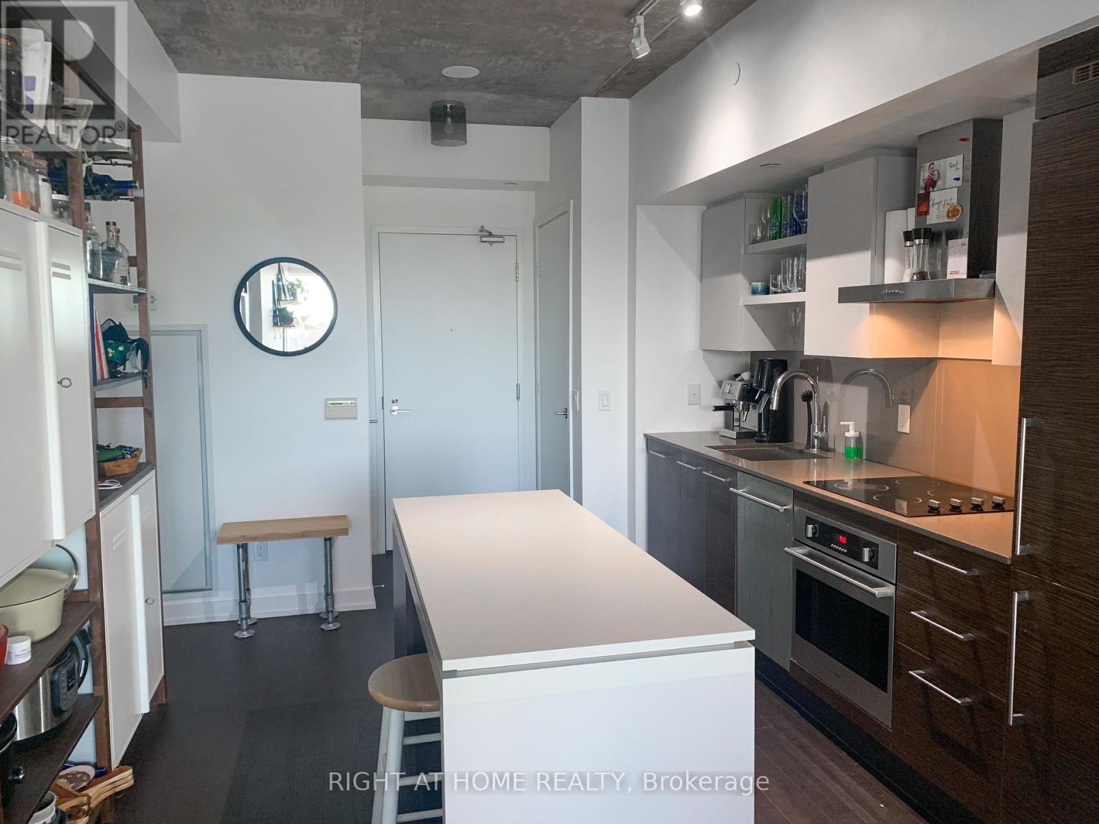 834 - 1030 King Street W, Toronto, Ontario M6K 3N3 - Photo 4 - C13678644