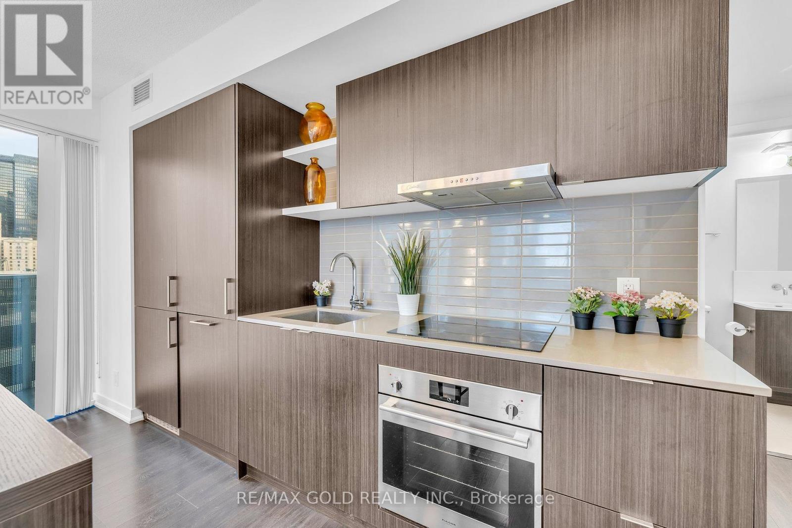 1202 - 100 Harbour Street, Toronto, Ontario  M5J 0B5 - Photo 11 - C13678654