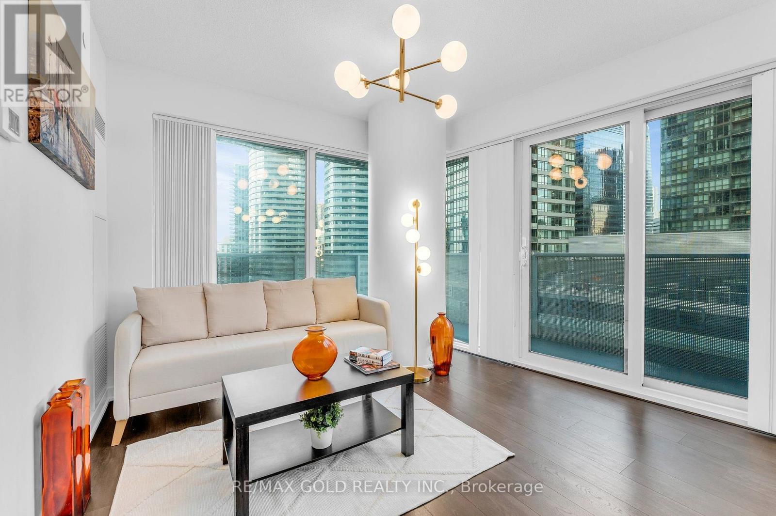 1202 - 100 Harbour Street, Toronto, Ontario  M5J 0B5 - Photo 12 - C13678654