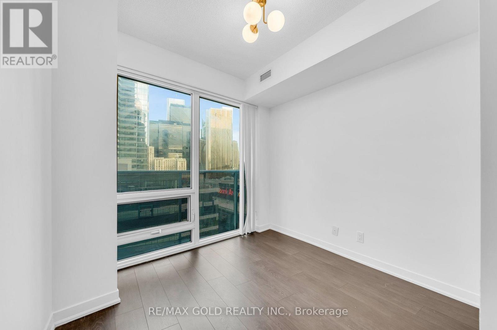 1202 - 100 Harbour Street, Toronto, Ontario  M5J 0B5 - Photo 17 - C13678654