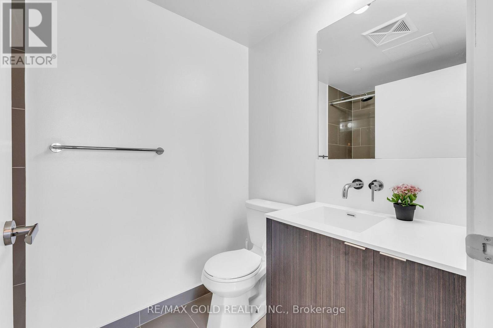 1202 - 100 Harbour Street, Toronto, Ontario  M5J 0B5 - Photo 22 - C13678654