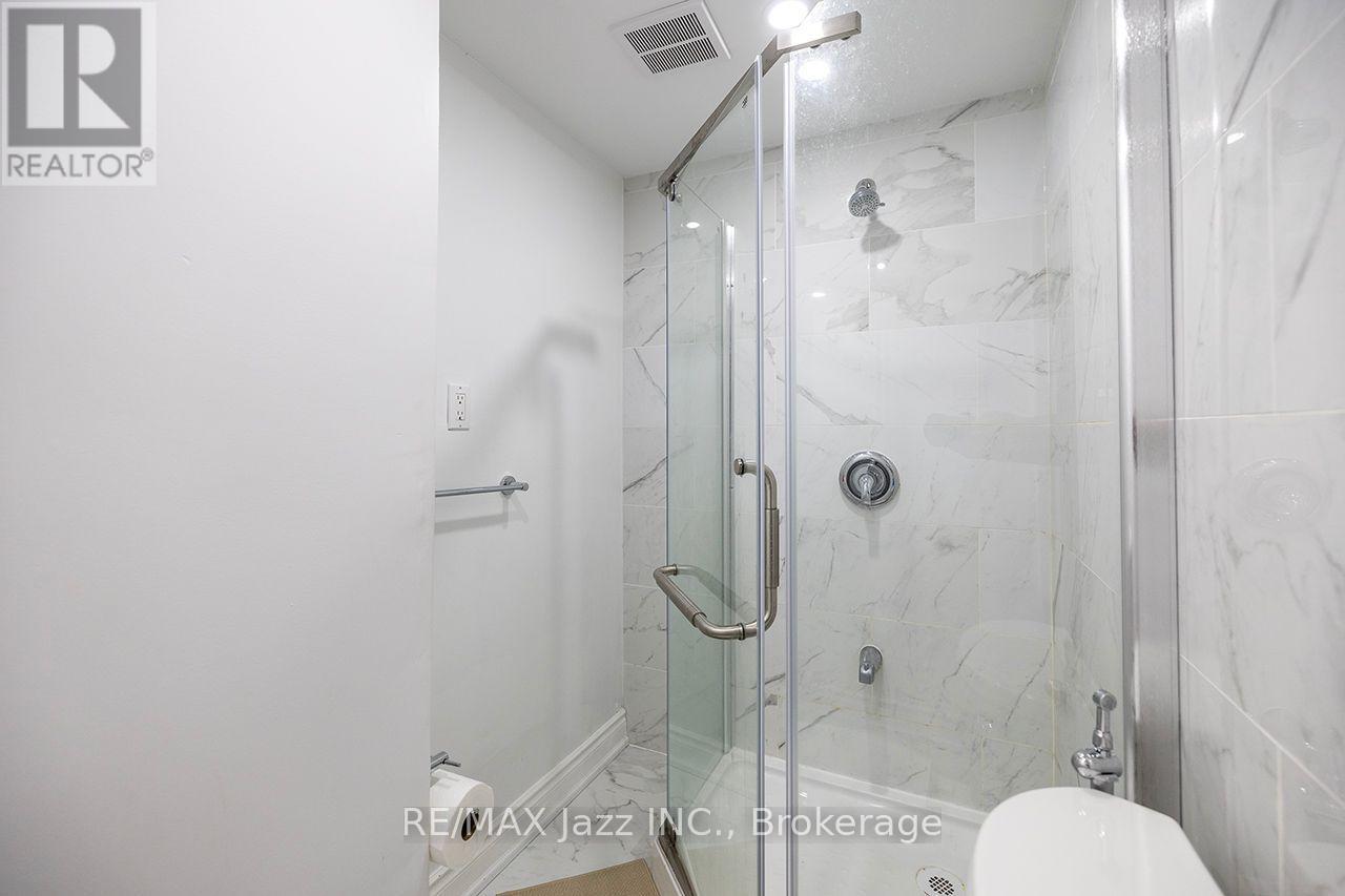 23 Meredith Court, Clarington, Ontario  L1E 2V9 - Photo 35 - E13678634