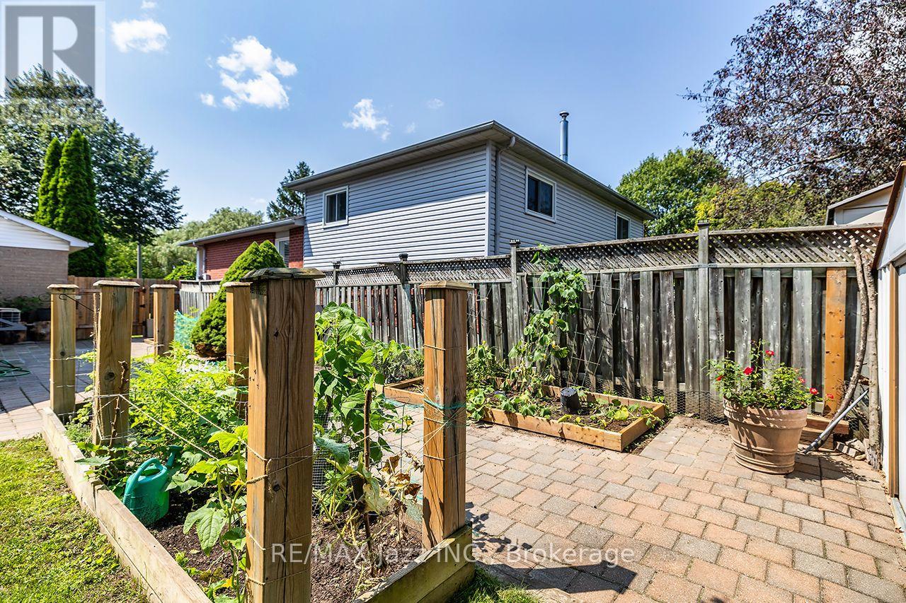 23 Meredith Court, Clarington, Ontario  L1E 2V9 - Photo 39 - E13678634