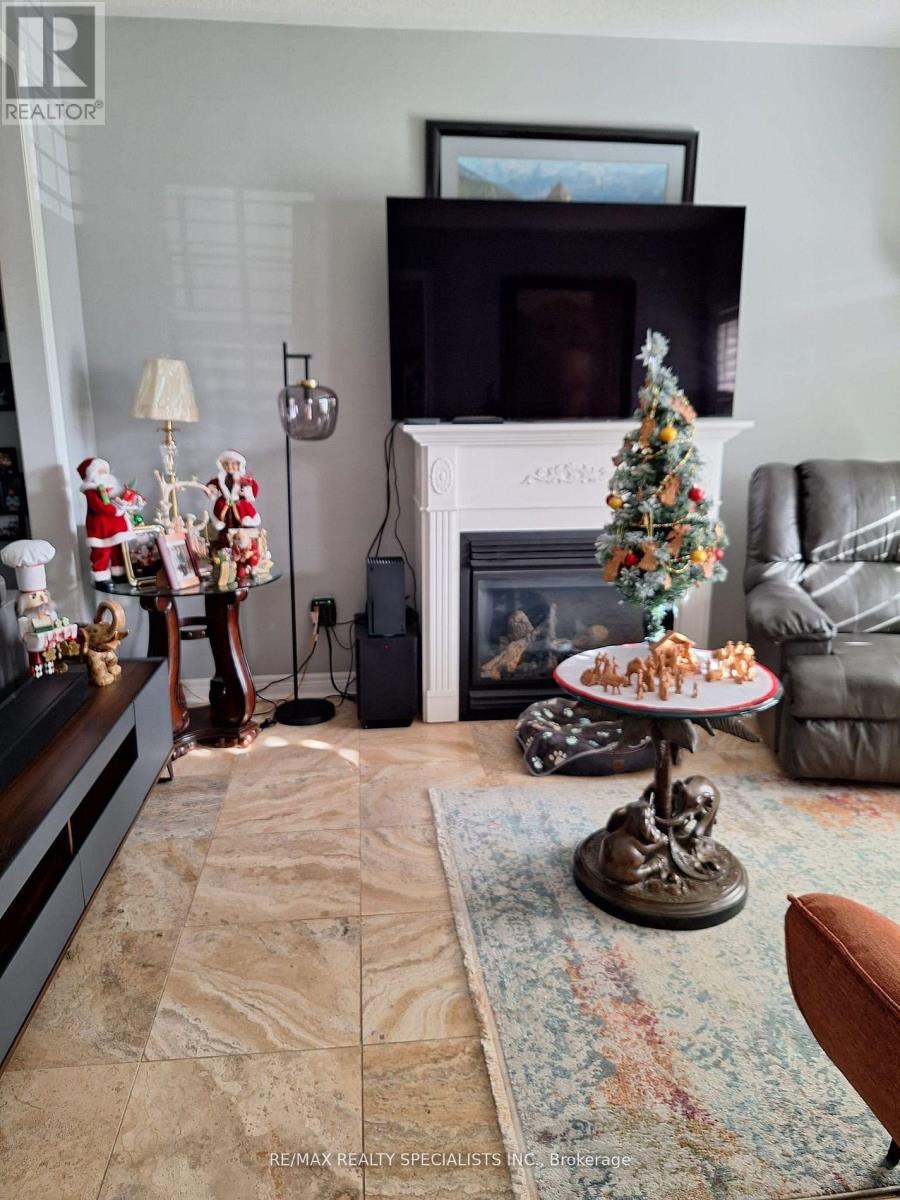 1165 Mitchell Court, Innisfil, Ontario  L9S 5A5 - Photo 6 - N13678642