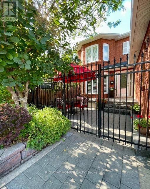 70 Bellona Street, Vaughan, Ontario  L4L 6R4 - Photo 13 - N13678676